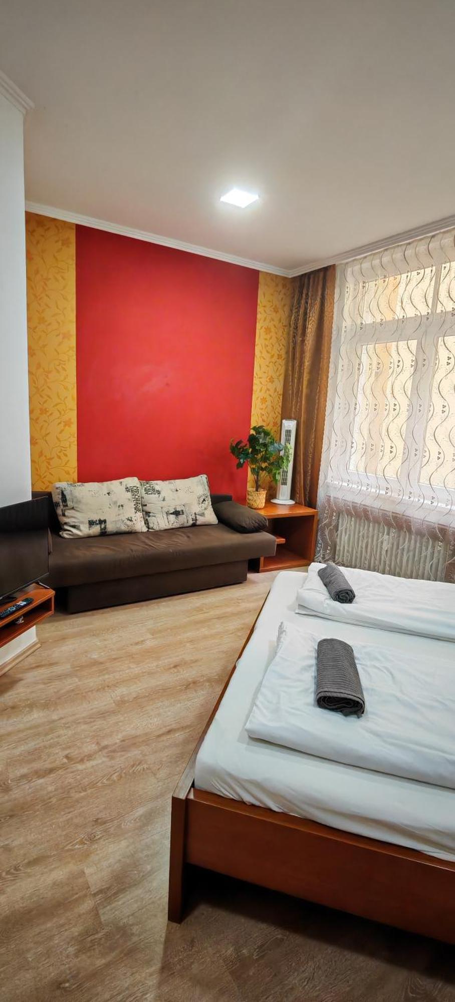 Seasons Design Rooms Budapest Exterior photo