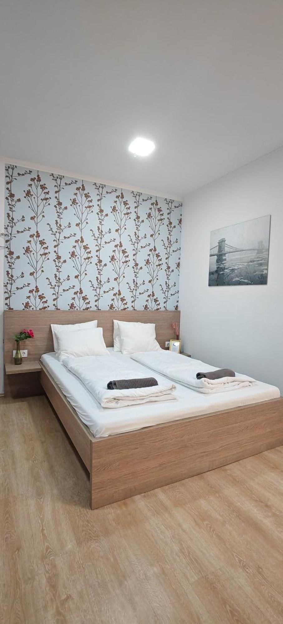 Seasons Design Rooms Budapest Exterior photo